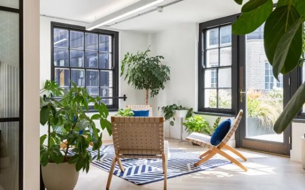 One Lackington Street